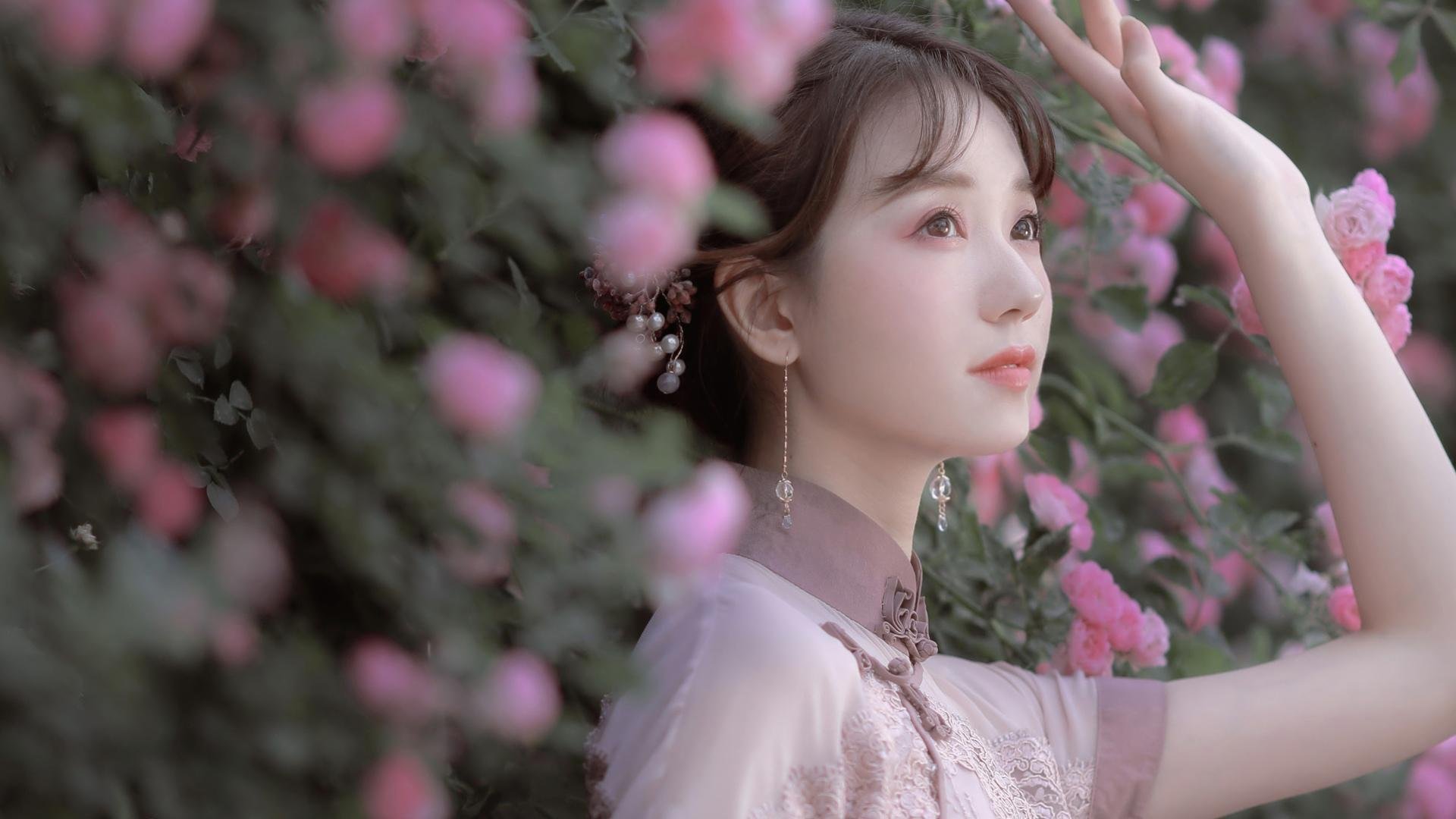 kaiyun登录入口-中场休息观察：球队调整策略的秘密，球员中场休息都在干嘛